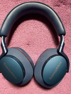 Bowers and Wilkins Headphone