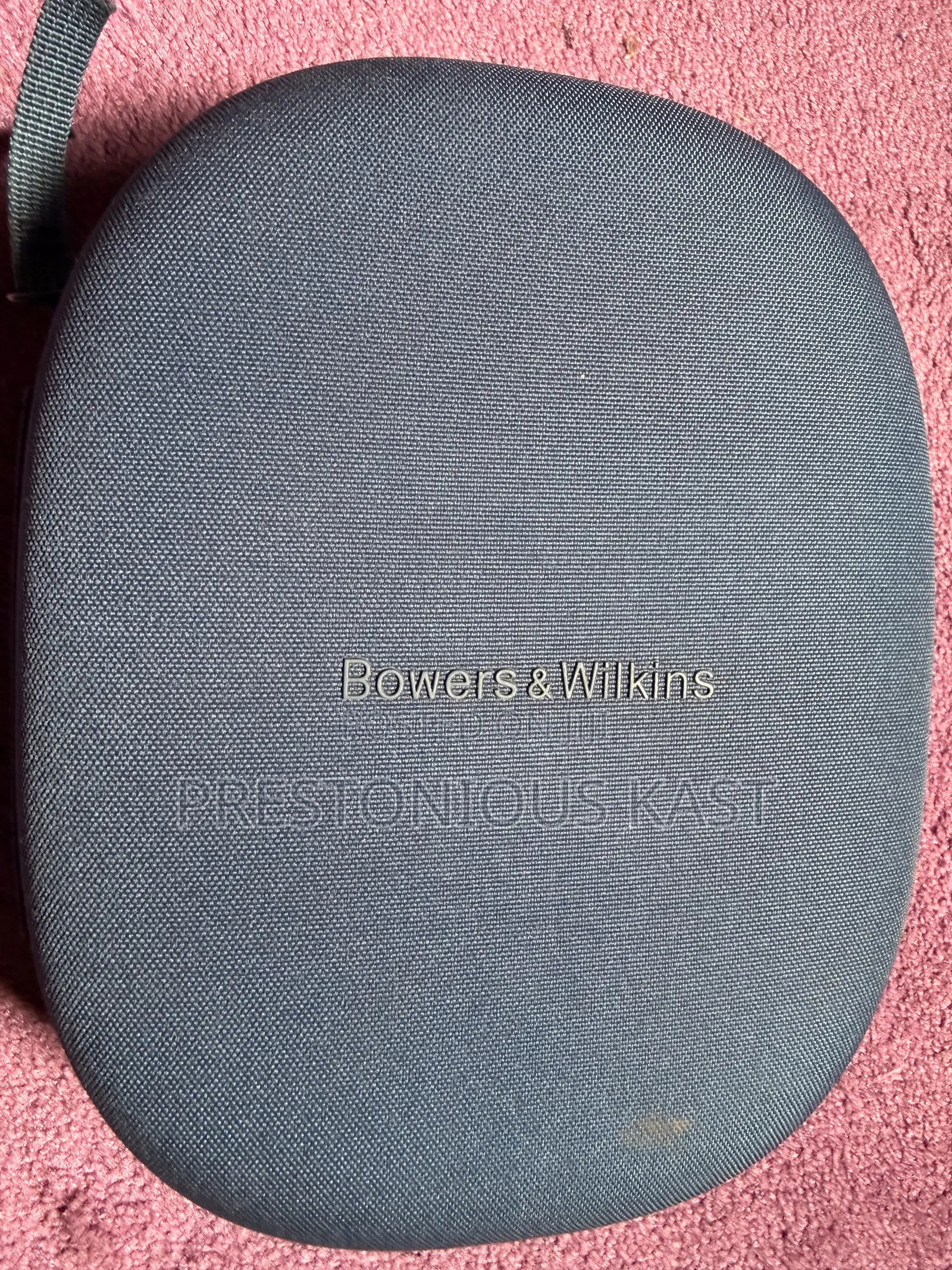 Bowers and Wilkins Headphone
