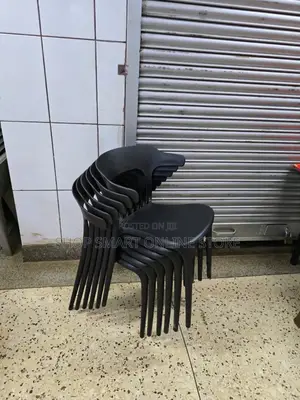 Blossive Stackable Plastic Chairs Plastic Chairs
