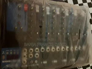 7 Channel Professional Mixer