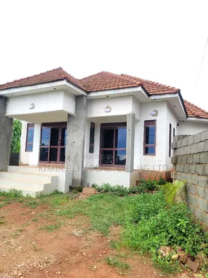 3bdrm House in Ssisa for sale