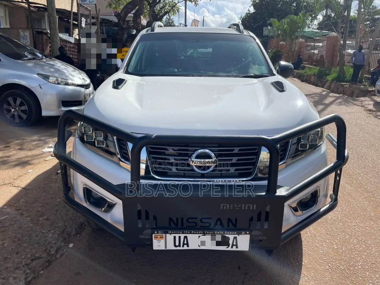 Nissan Navara 2016 White