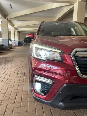 Subaru Forester 2018 Maroon