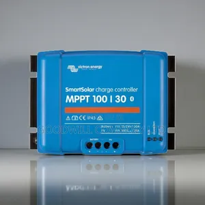 100/ 30a Victron Interstellar MPPT Charge Controller