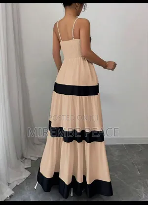 Color Blocked Max Dresses