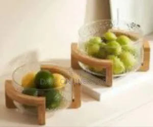 Elegant Glass Serving Bowl