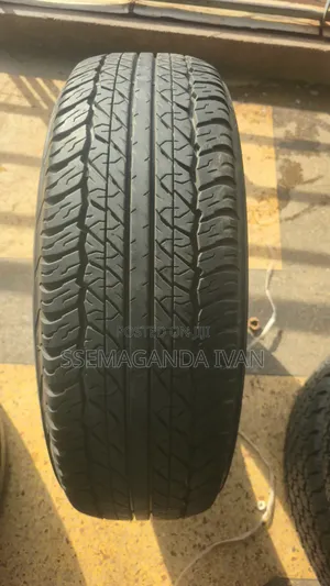 245/70r17 Hilux,Landrover Foreign Used Dunlop