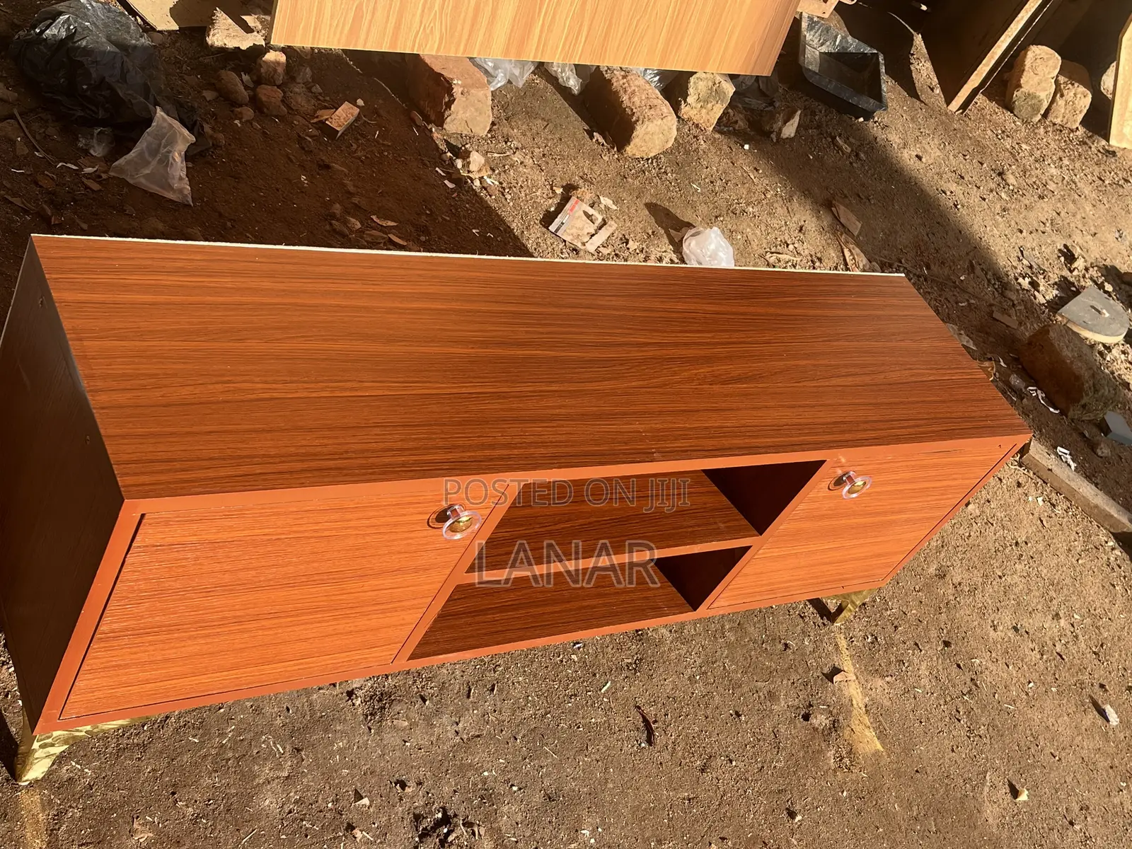 Tv Stand Chelly