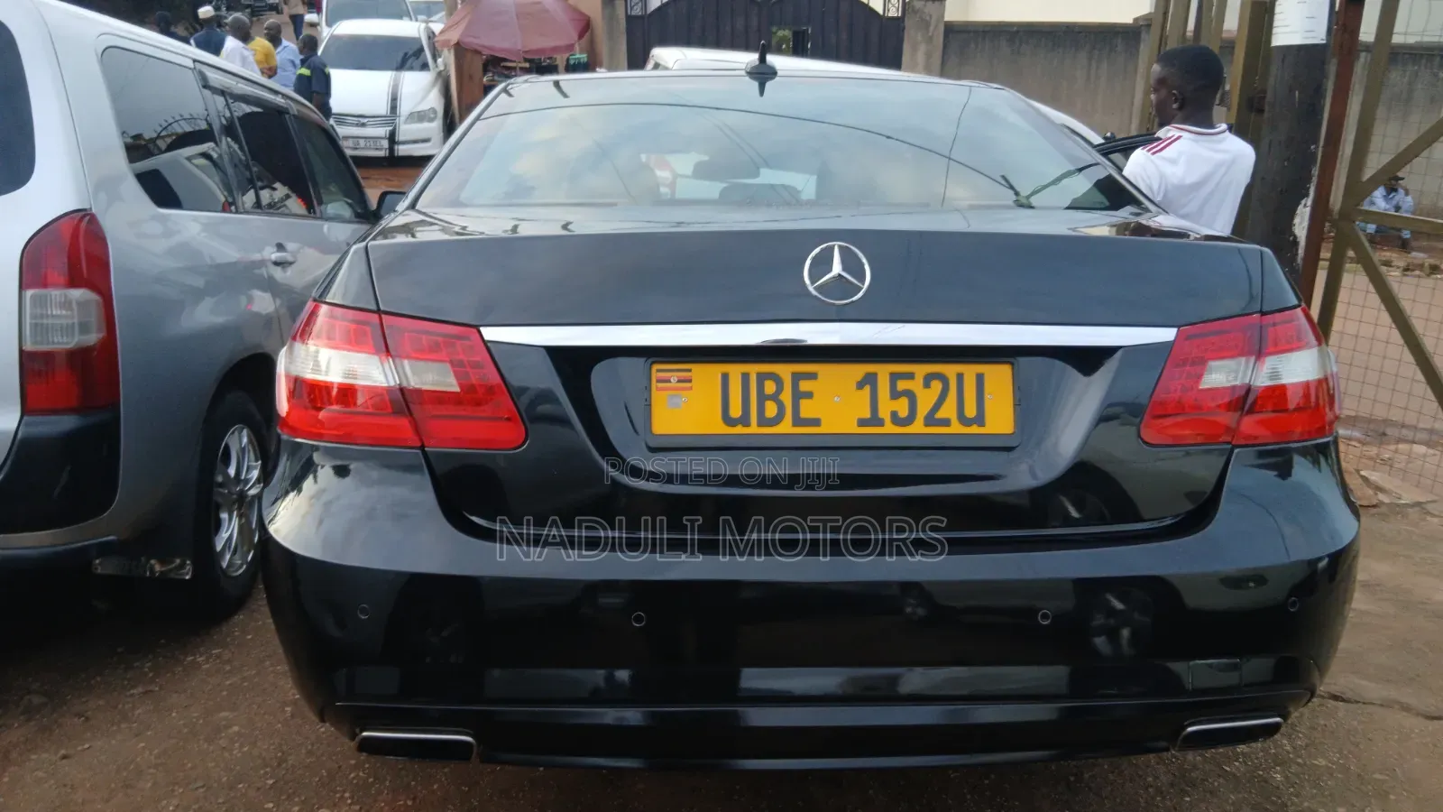 Mercedes-Benz E300 2010 Black