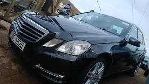 Mercedes-Benz E300 2010 Black