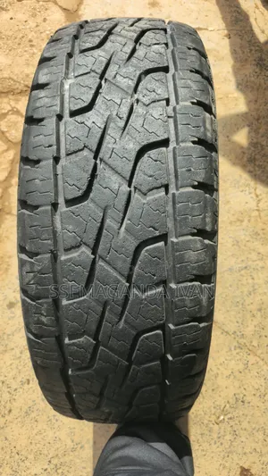 275/65r18 Used Sportrak Tyres for V8 Landcruiser