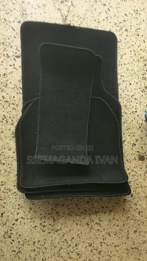 Woolen Car Carpet for Subaru Brand New