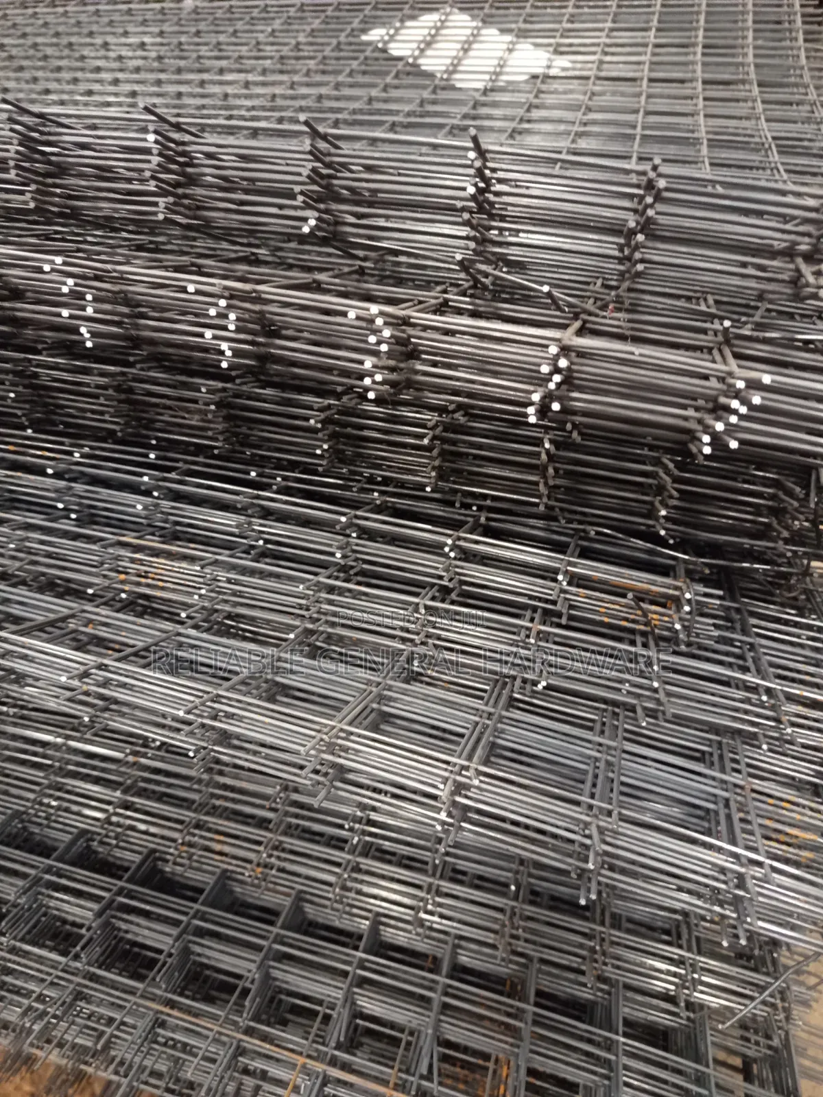 Welded Mesh Wire Mesh Gauge 8 (4x8 Feet) Wire 4mm