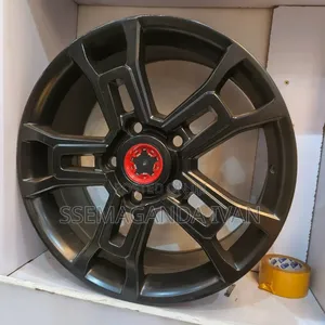 Black Landcruiser V8,Lexus Rims in Size 20