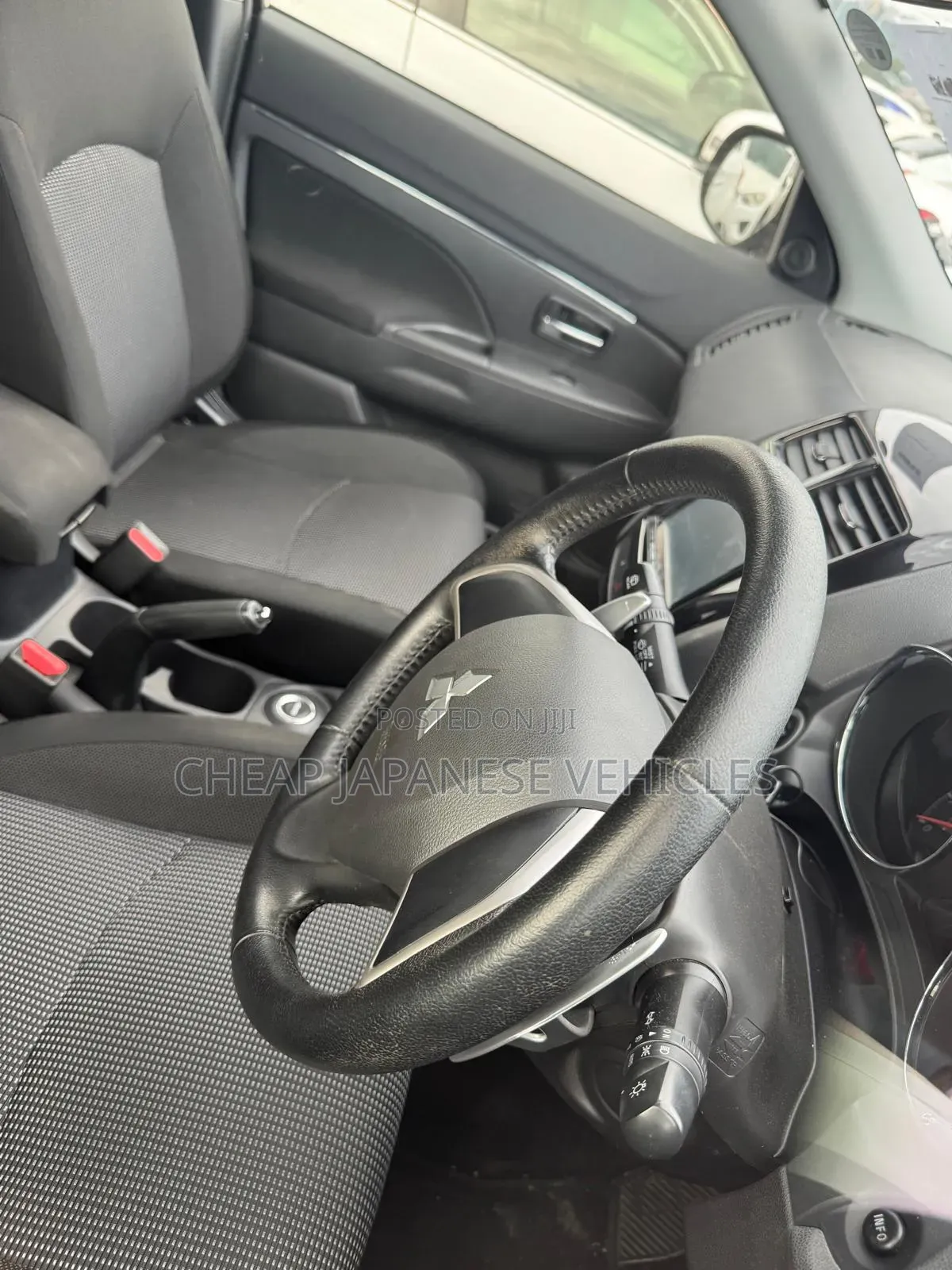 Mitsubishi RVR 2015 Black