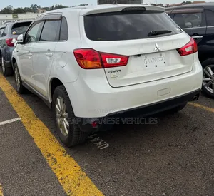 Mitsubishi RVR 2015 White