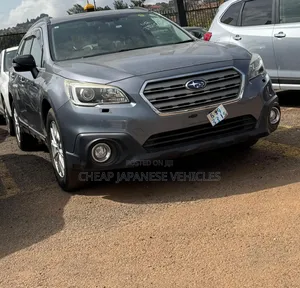 Subaru Outback 2.5i Premium AWD 2017 Gray