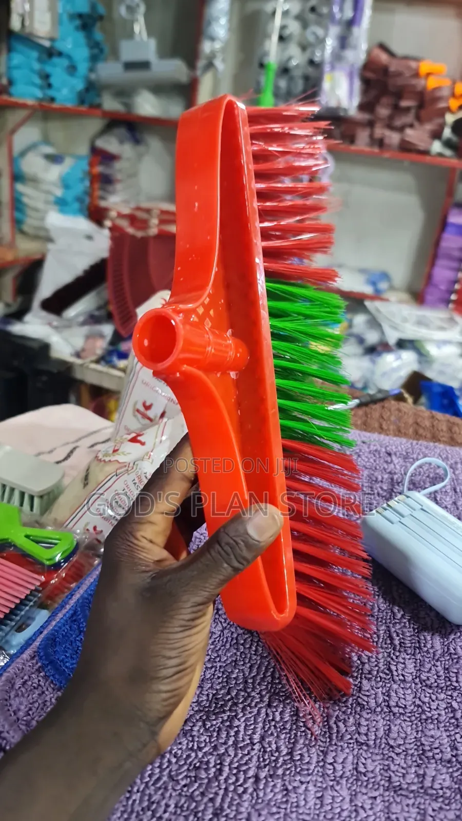 Reds Quality Plastic Soft Broom