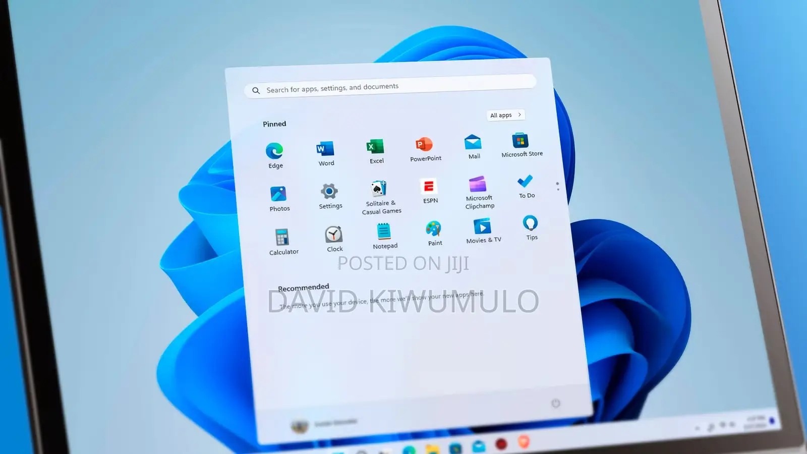 Macbook and Windows Update Services