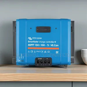 150/ 100a Victron Interstellar MPPT Charge Controller
