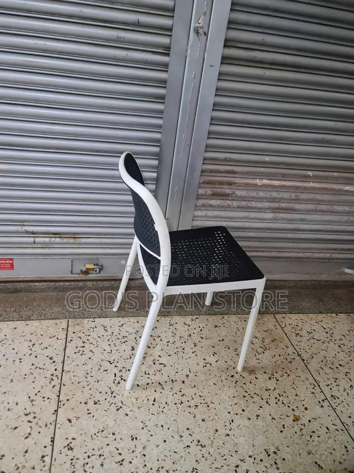 Conference Meshed Back Plastic Chairs Plastic Chairs