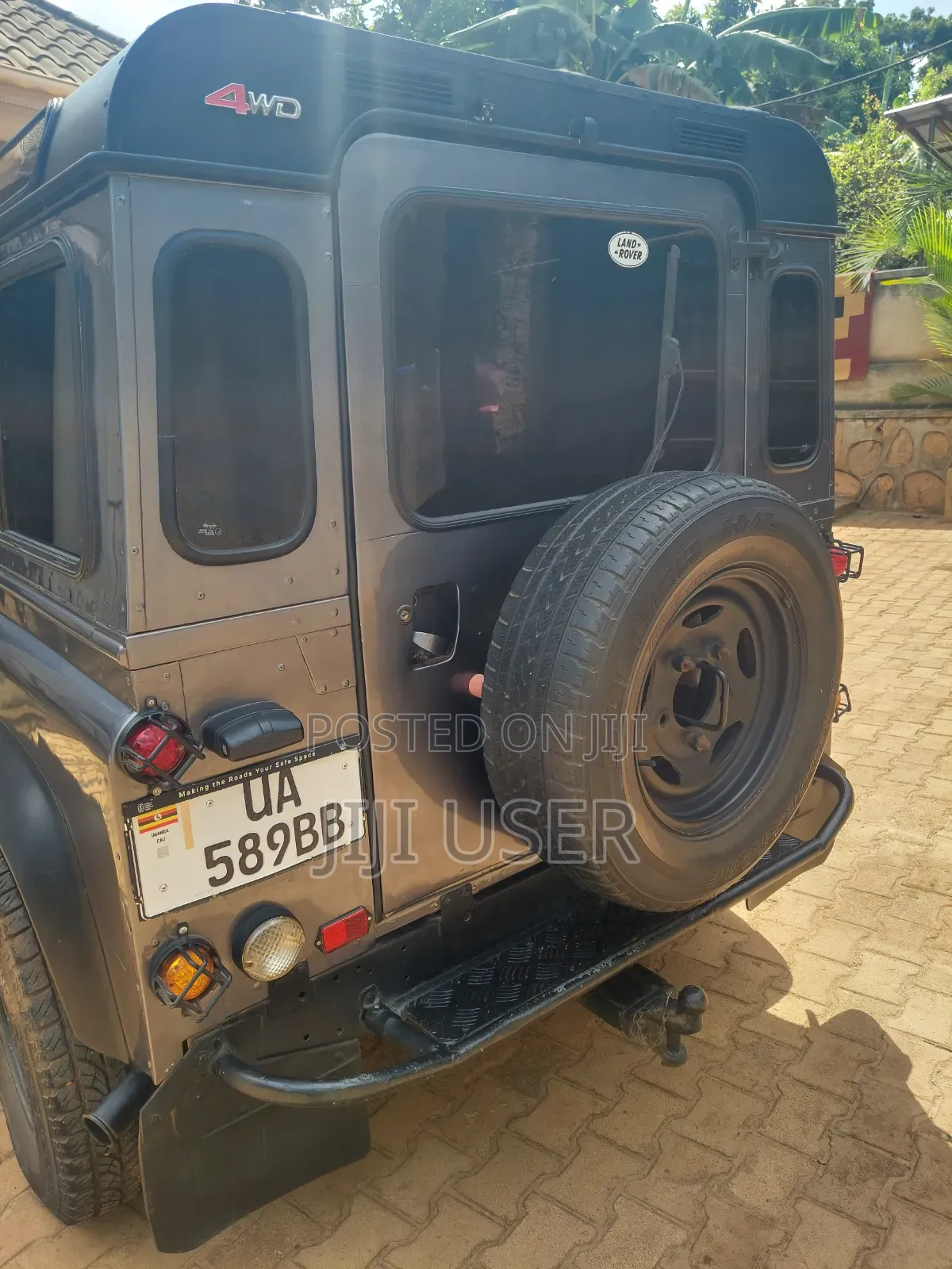 Land Rover Defender 2000 Silver