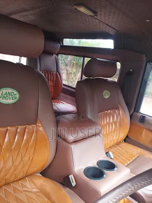 Land Rover Defender 2000 Silver