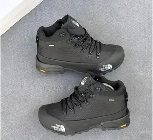 The North Face Shadow Trek Black Boots