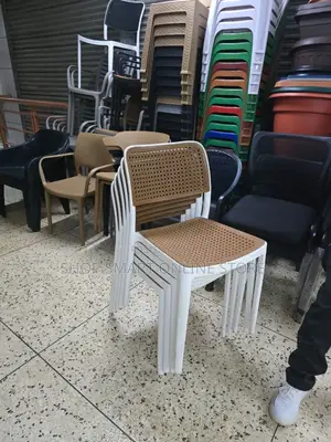 Agro Meshback Plastic Chairs Plastic Chairs