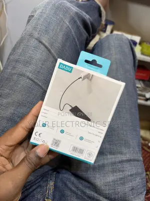 Type-C to Lightning