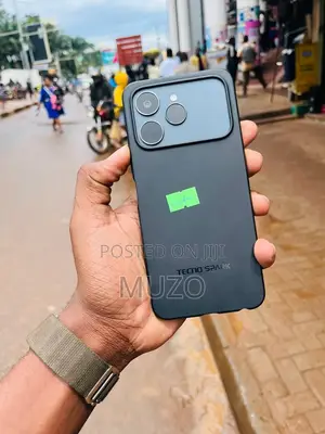 Tecno Spark 40 256 GB Black