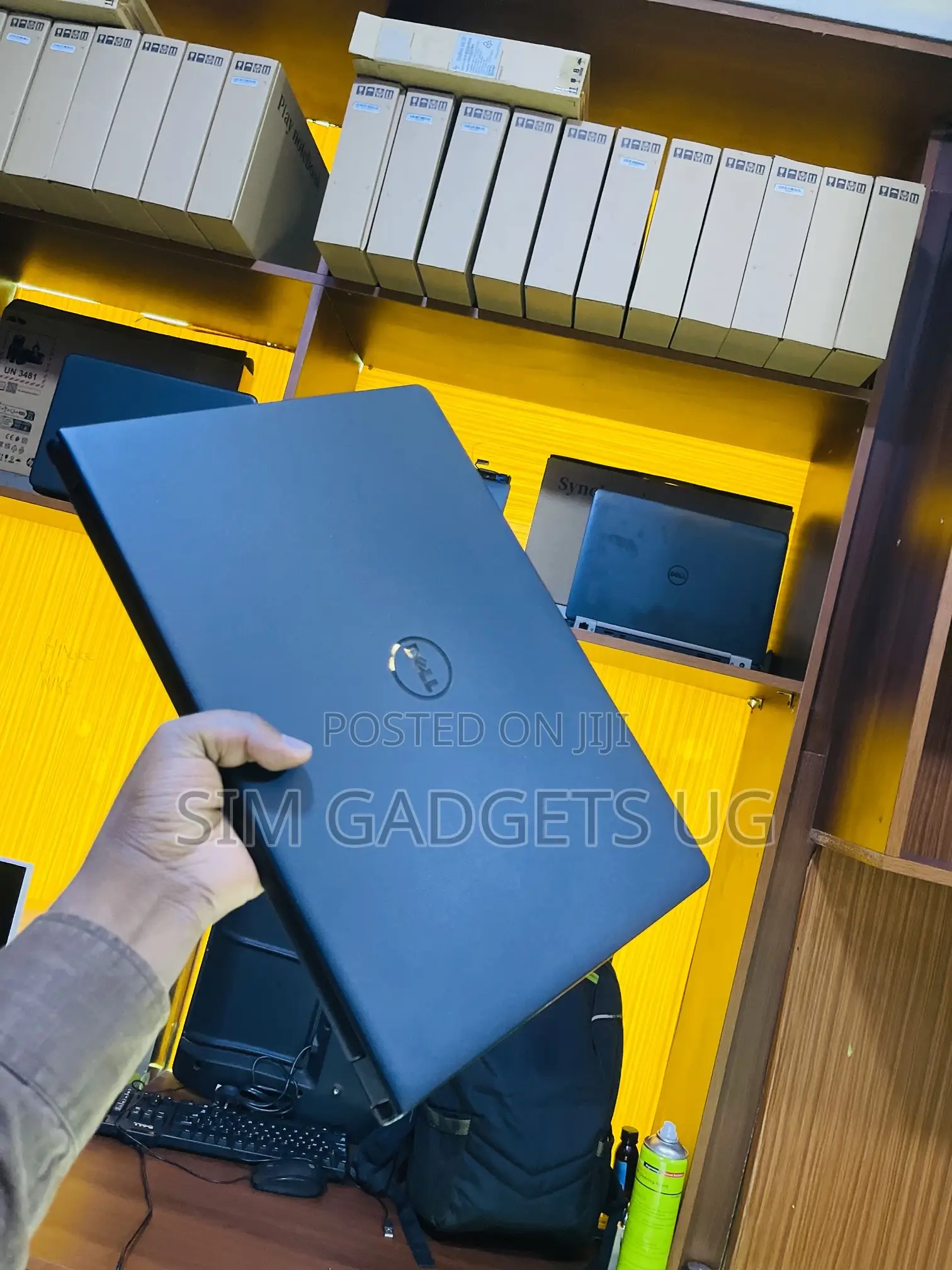Laptop Dell 4GB Intel Celeron HDD 500GB