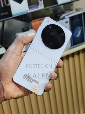 New ZTE Nubia Flip 128 GB White