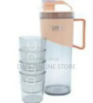 Stylish Beverage Pitcher Set With Integrated Stackable Cups