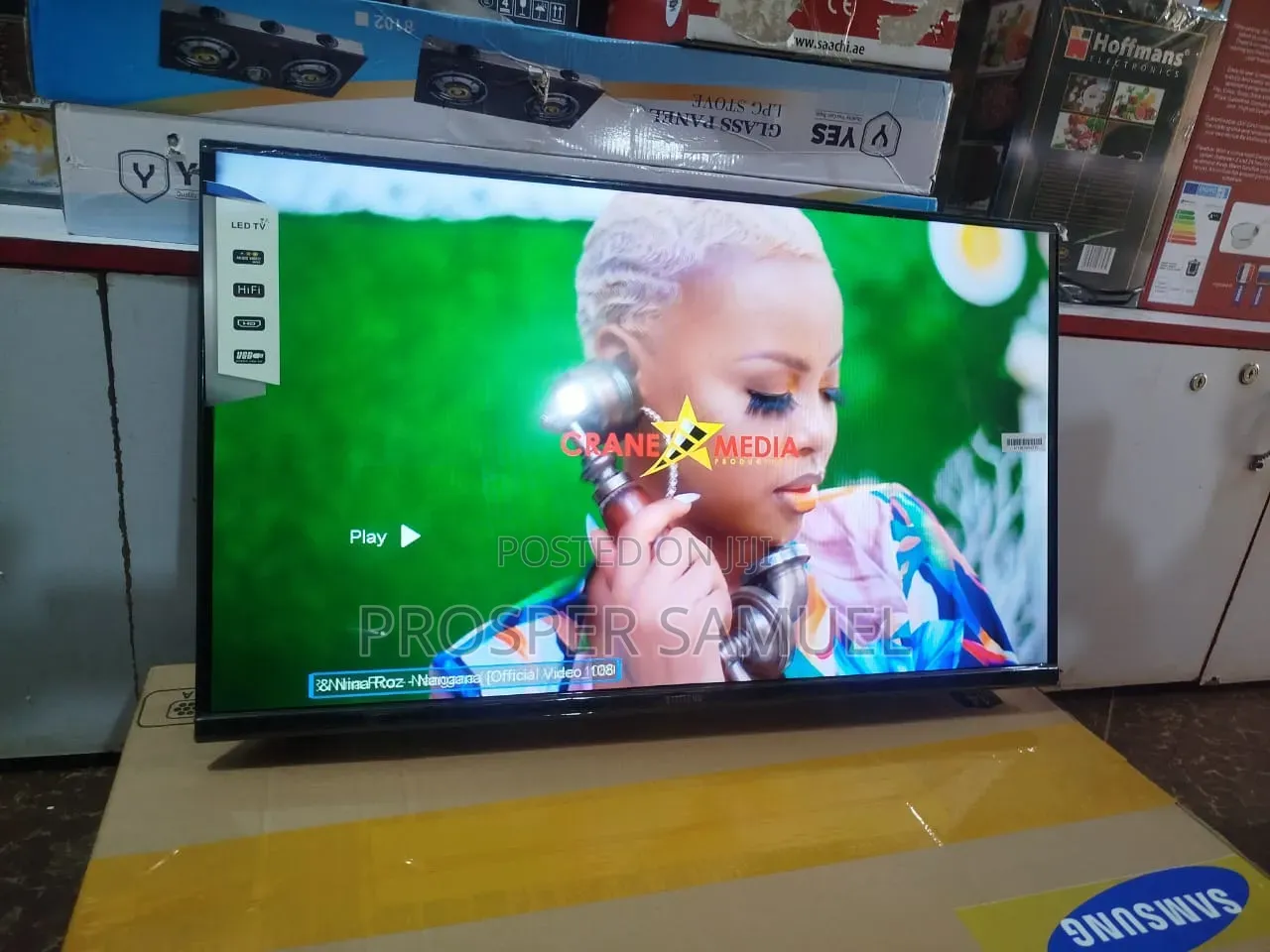 Samsung 32 Inches Frameless Digital Flat Screen With Inbuilt Decoder