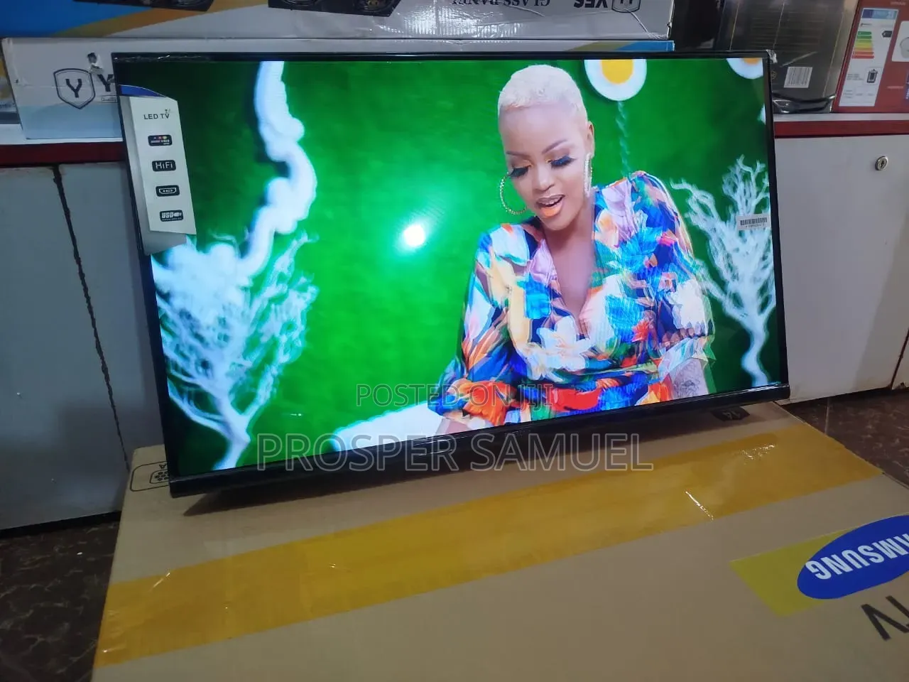 Samsung 32 Inches Frameless Digital Flat Screen With Inbuilt Decoder