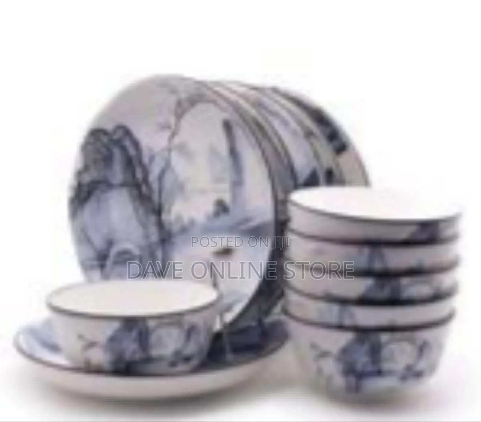 Set of 12 Ceramic Dinner Plates