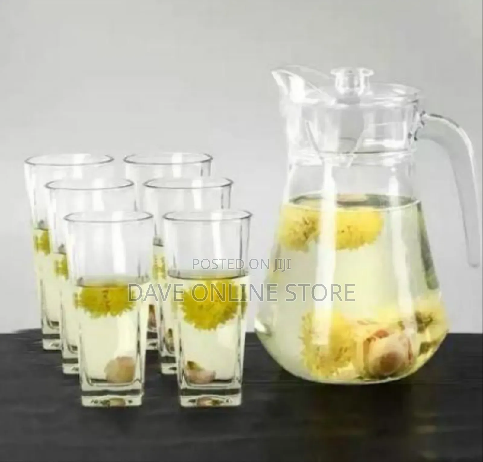 Jug With 6 Glasses