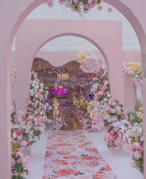 Mega Tent Introduction Decoration