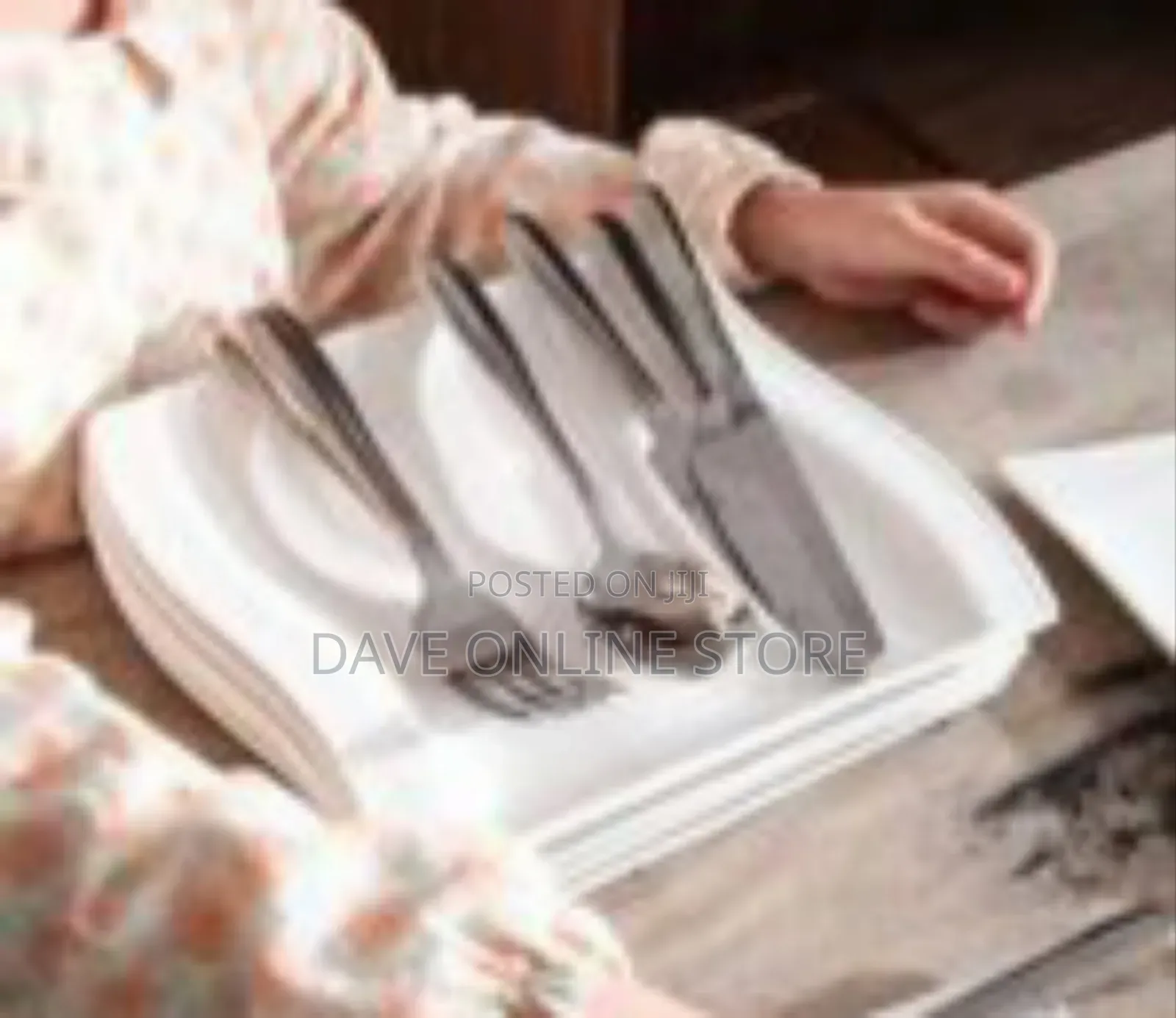 6 Piece Set of Large Square Melamine Plates