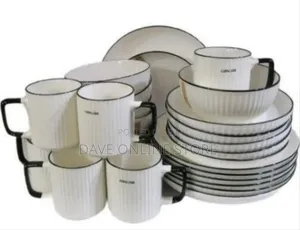 24 Pieces Ceramic Dinnerware Set