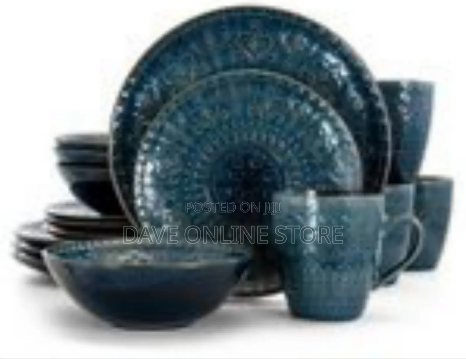 24 Pieces Ceramic Dinnerware Set