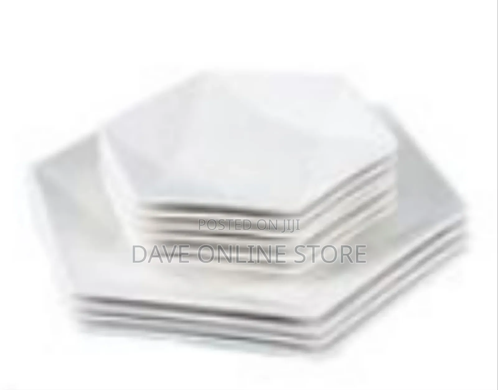 24 Piece Set of Elegant Hexagonal Ceramic Dinnerware