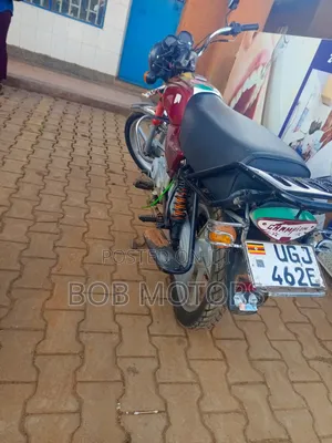 Bajaj Boxer 2023 Red