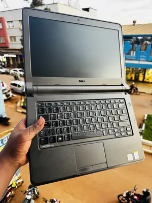 Laptop Dell Latitude 13 3340 8GB Intel Core i3 HDD 500GB
