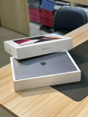New Laptop Apple MacBook Pro 16GB Apple M1 Pro SSD 512GB