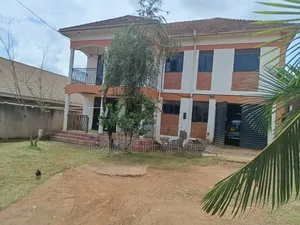 5bdrm House in Jomayi Estate, Central Division for sale