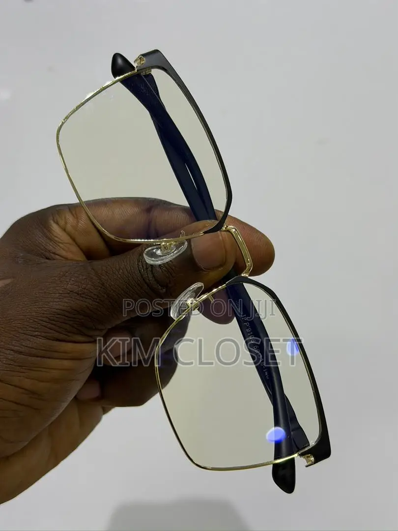 Transparent Eye Lens