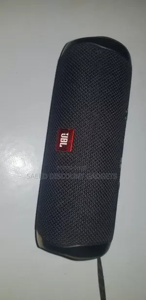 JBL Flip5 in Excellent Condition