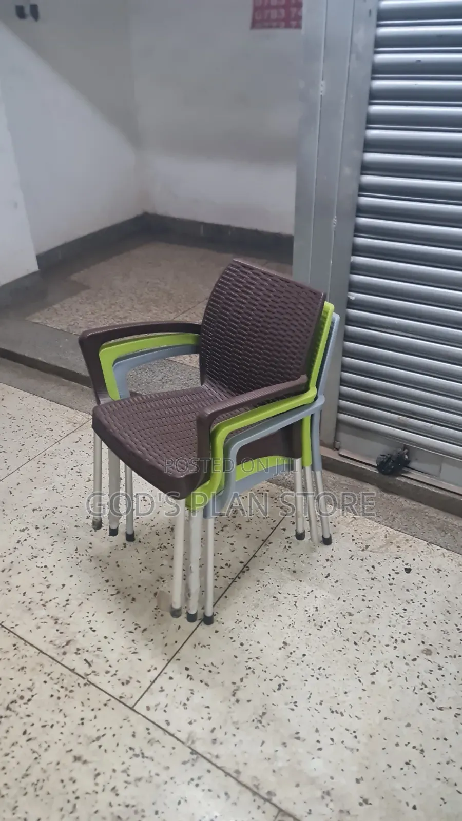 Aluminum Legs Matted Plastic Chairs Plastic Chairs for Restaurant/Bars